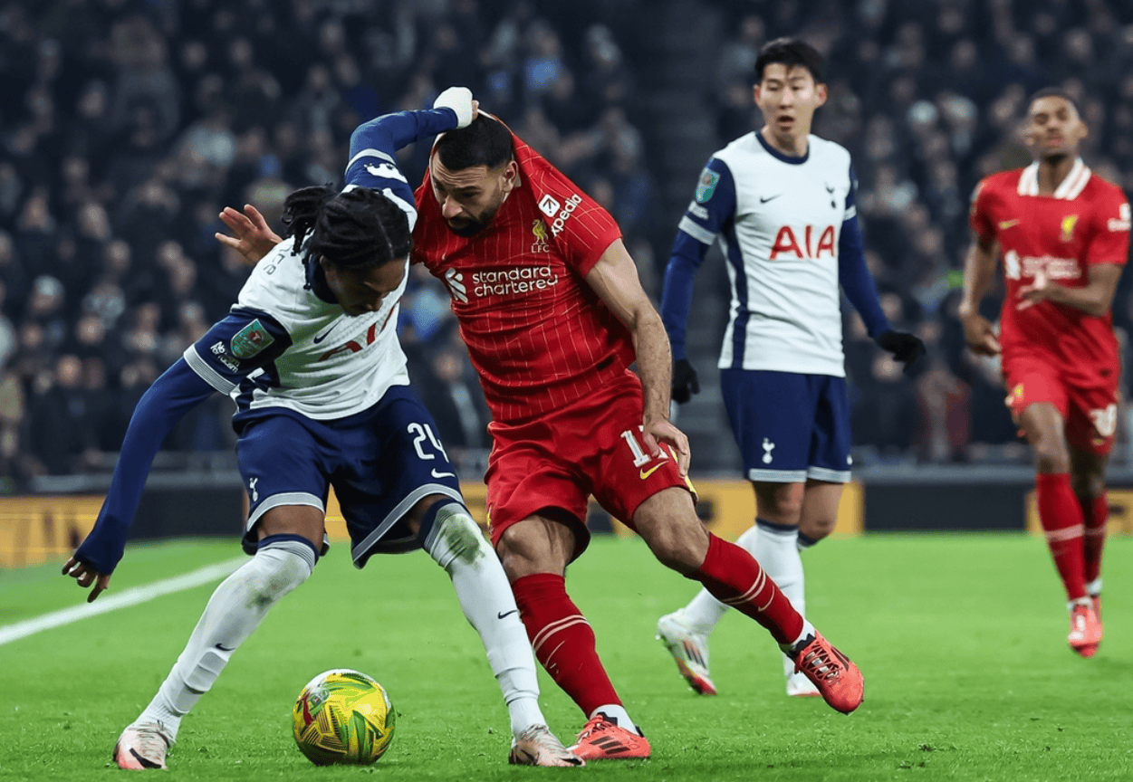 英超热度飙升，网友热议不断