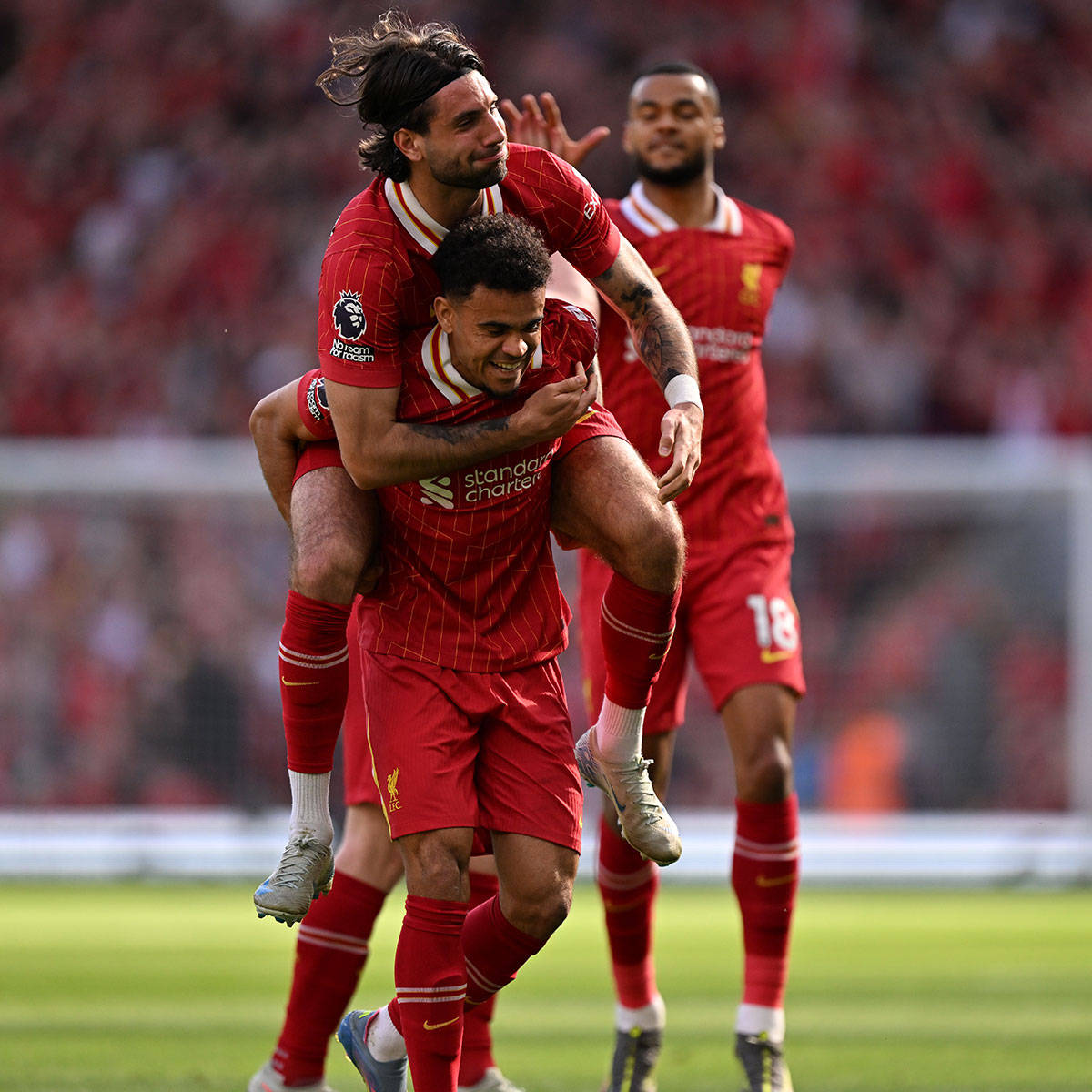 包含利物浦险胜瑞士，卡拉斯科状态火热的词条