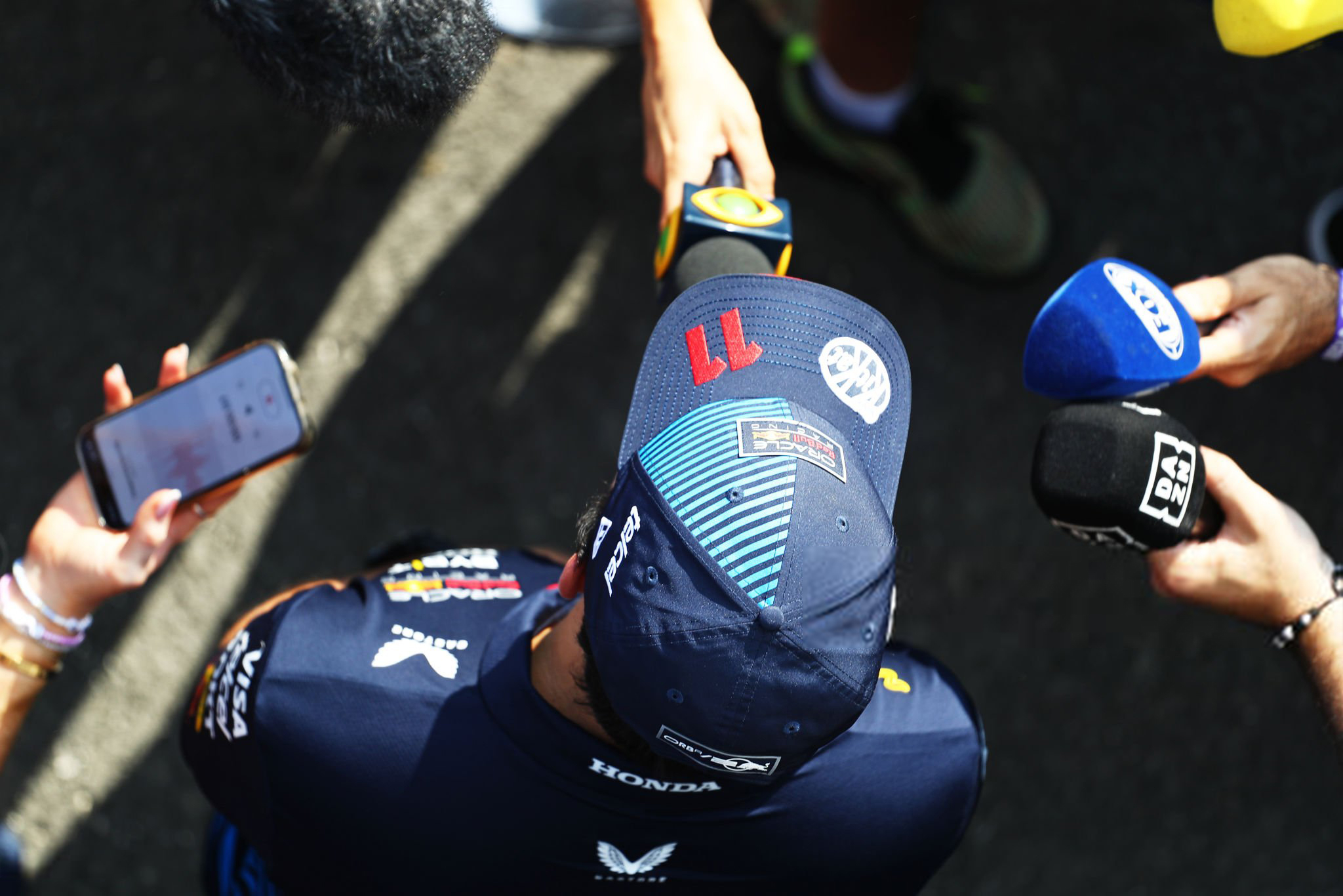 索伯车队完胜雷诺车队,佩雷兹关键制胜 索伯车队完胜雷诺车队,佩雷兹关键制胜