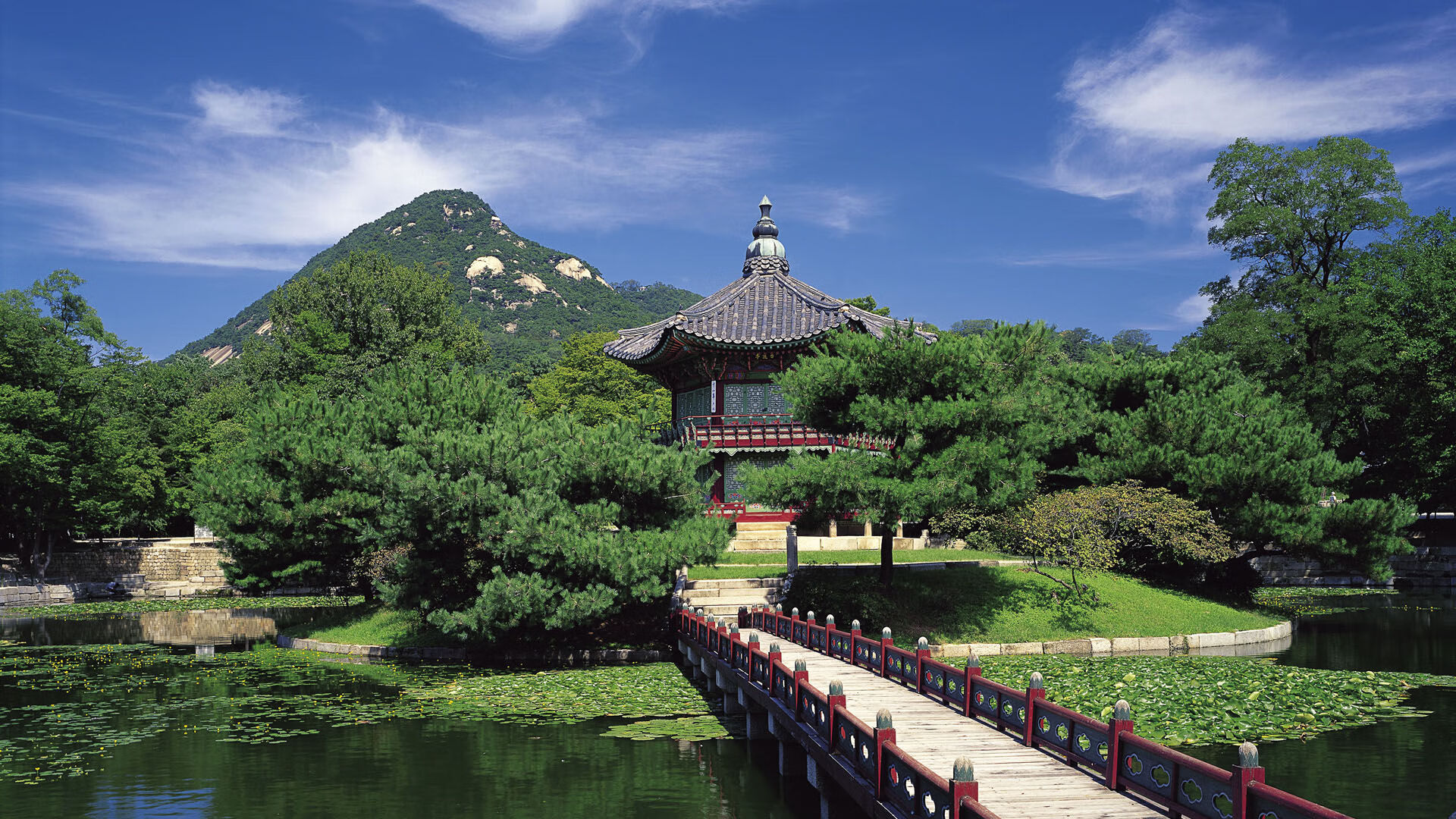 跨界奇迹!辽宁队压哨绝杀NBA豪强凯尔特人,伦纳德狂轰50+三双引爆全球篮球界