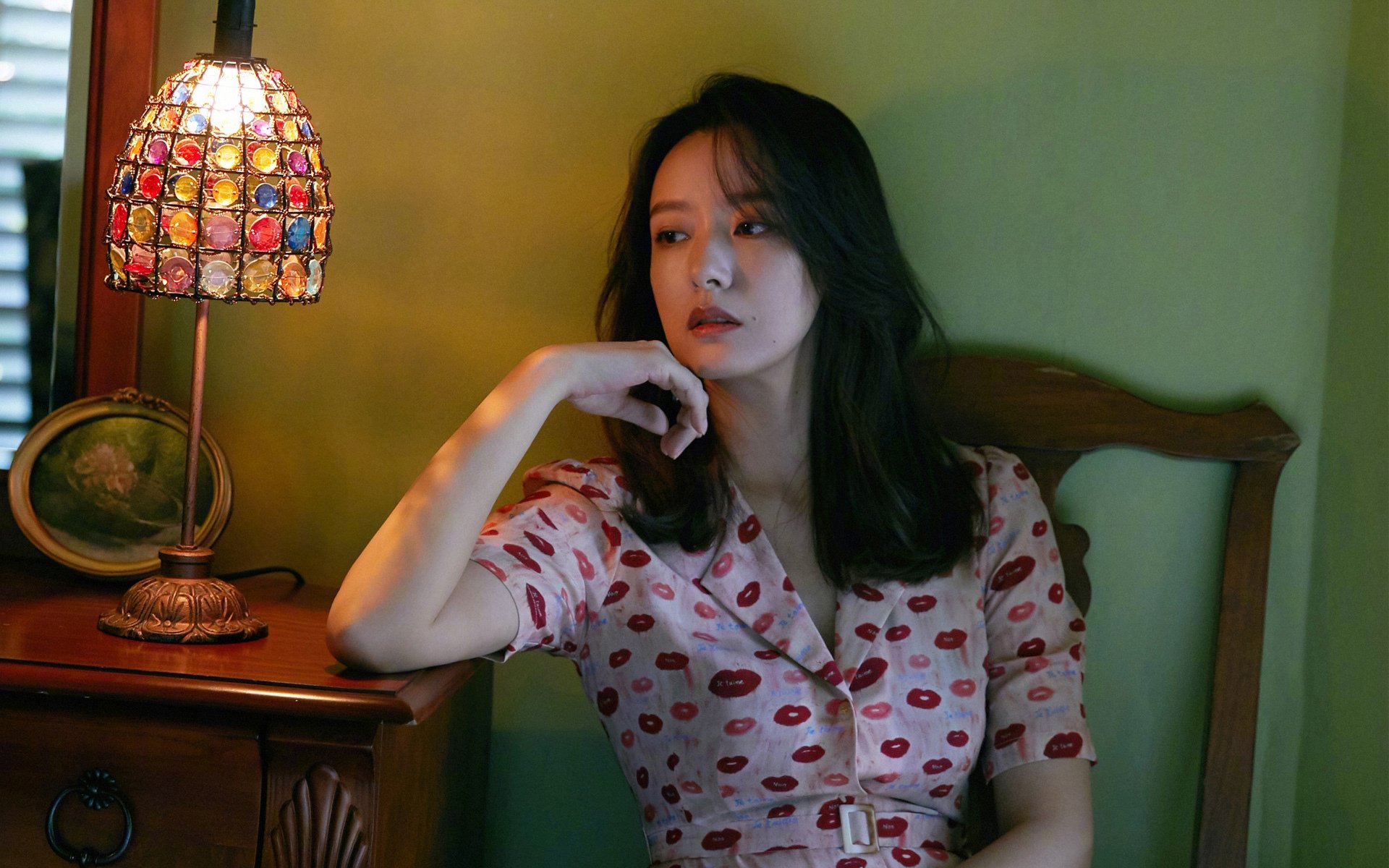 绿茵双响，苏亚雷斯梅开二度与南非压哨绝杀的双重震撼