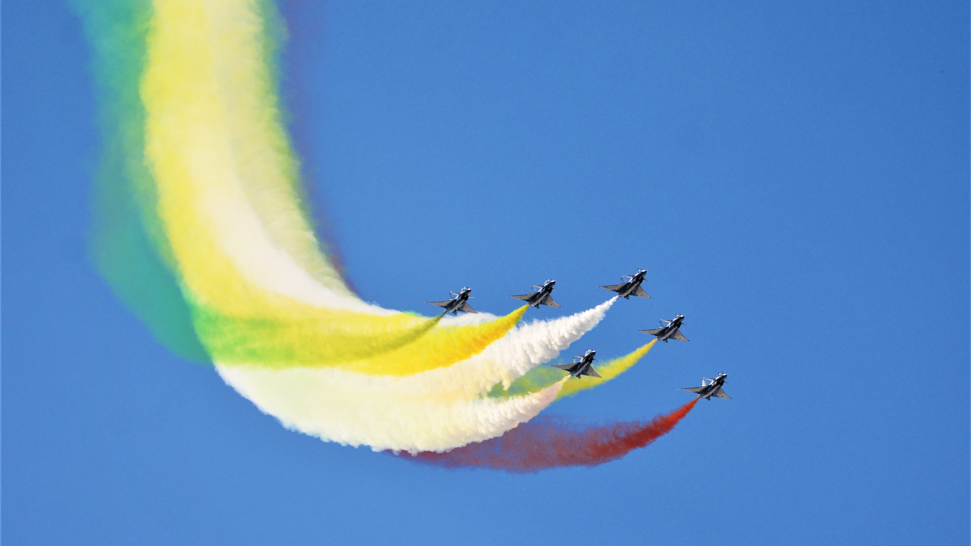 双城记，利拉德用存在感定义巨星，深圳队用胜利诠释团队