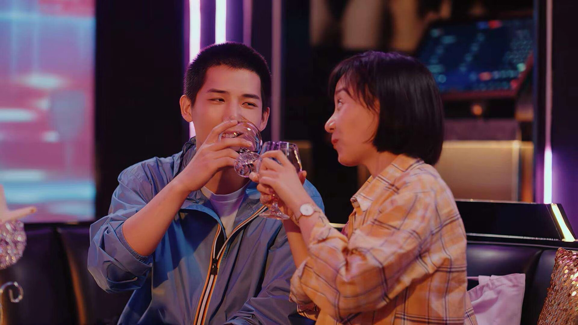 暗线连三国，卢卡库的稳定电网与突加之战