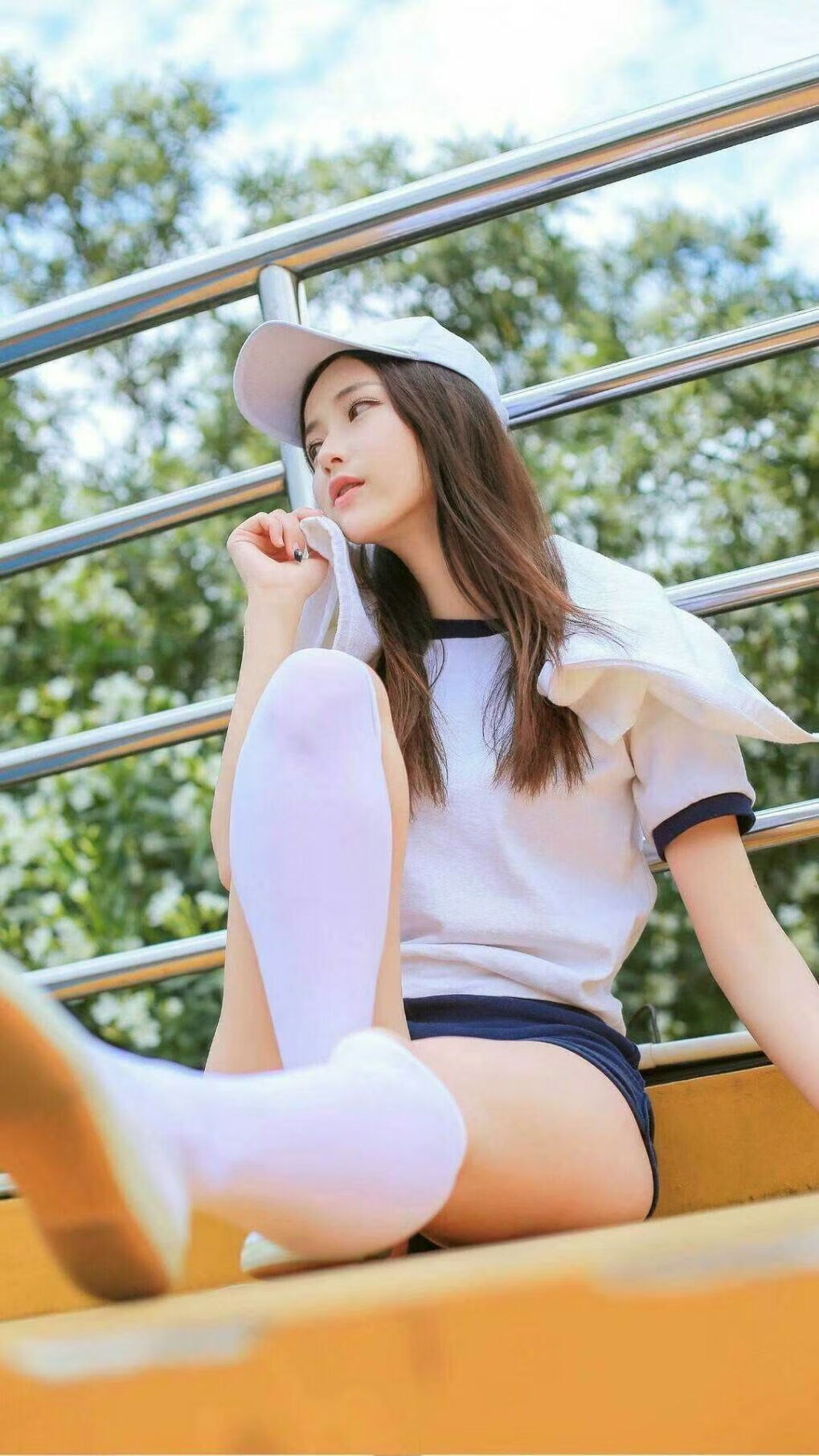 星光与海洋的对决，京多安高光闪耀，贝蒂斯绝杀掀翻马德里竞技