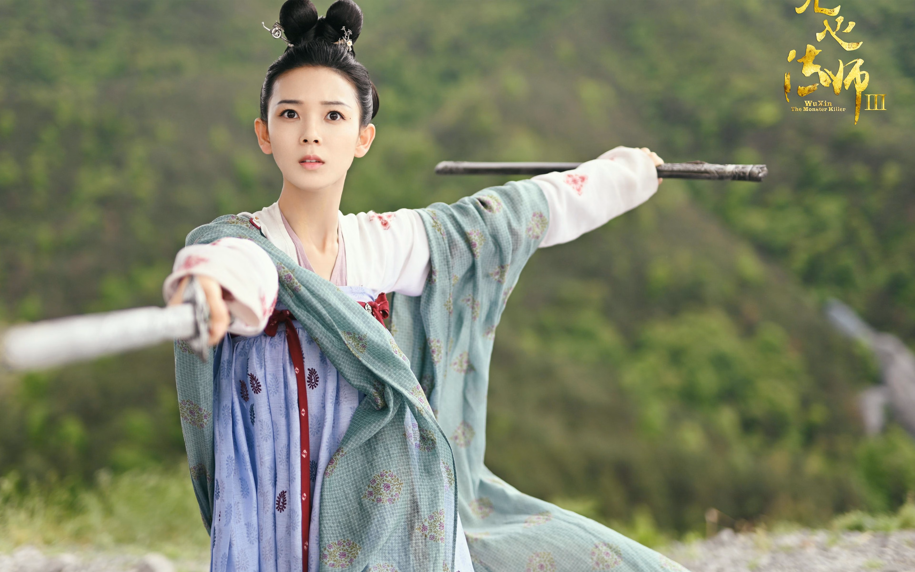 冰川爆裂的声音，楚阿梅尼一记重炮，轰开冰岛足球的历史之门