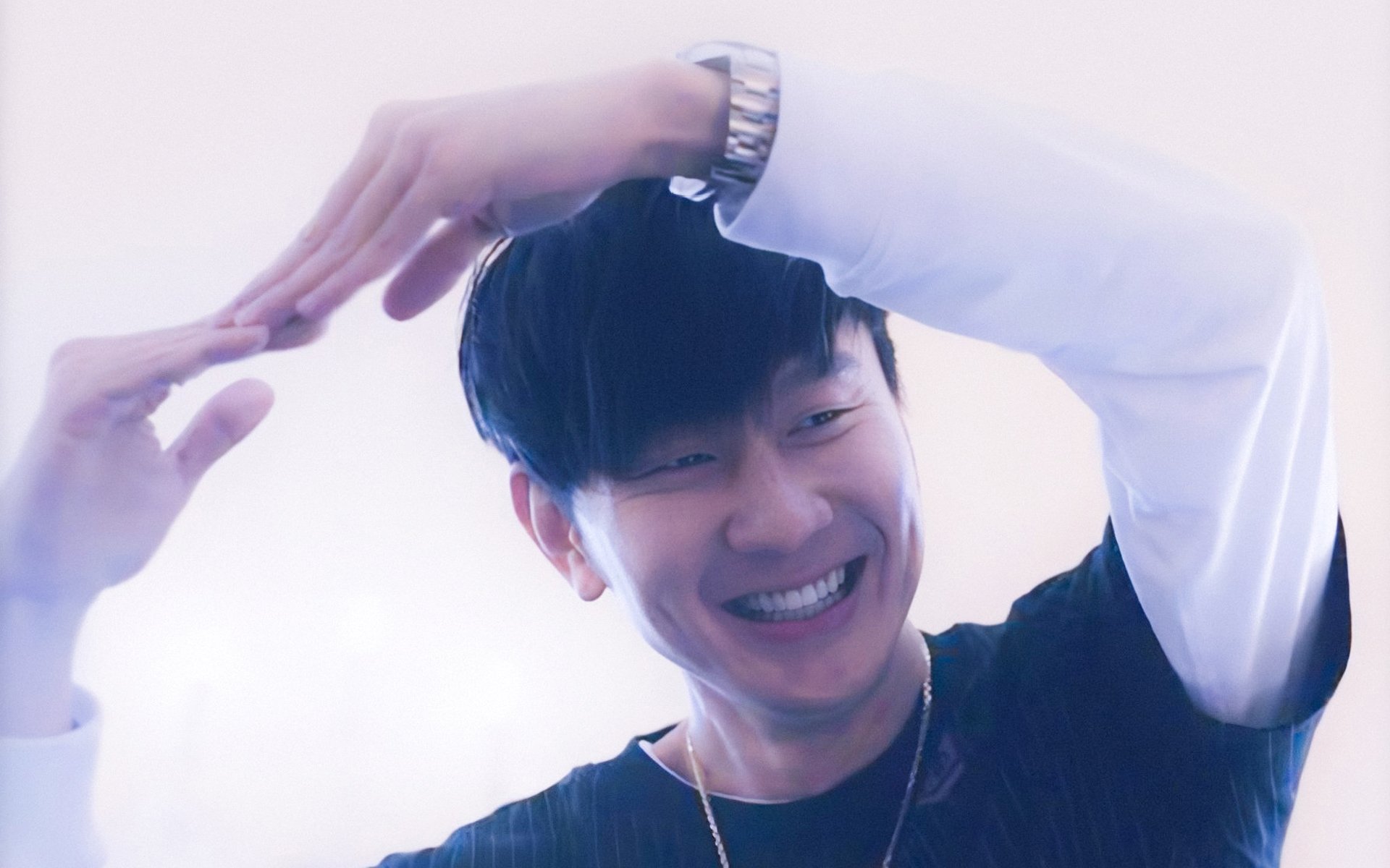 跨时空热区，当爵士强压篮球场，拉文接管足球绿茵